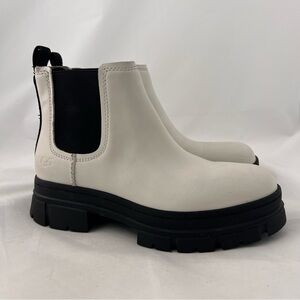 UGG White and Black Chelsea Lug Sole Ankle Boots